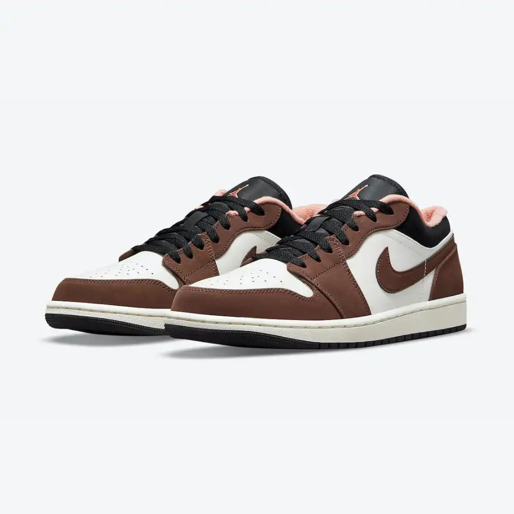 JORDAN 1 RETRO LOW OG MOCHA